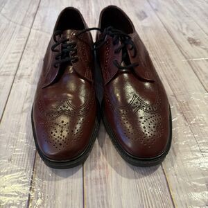 Wingtip Men’s Brown Genuine Leather Made in USA Oxford Style Shoes - Size 10